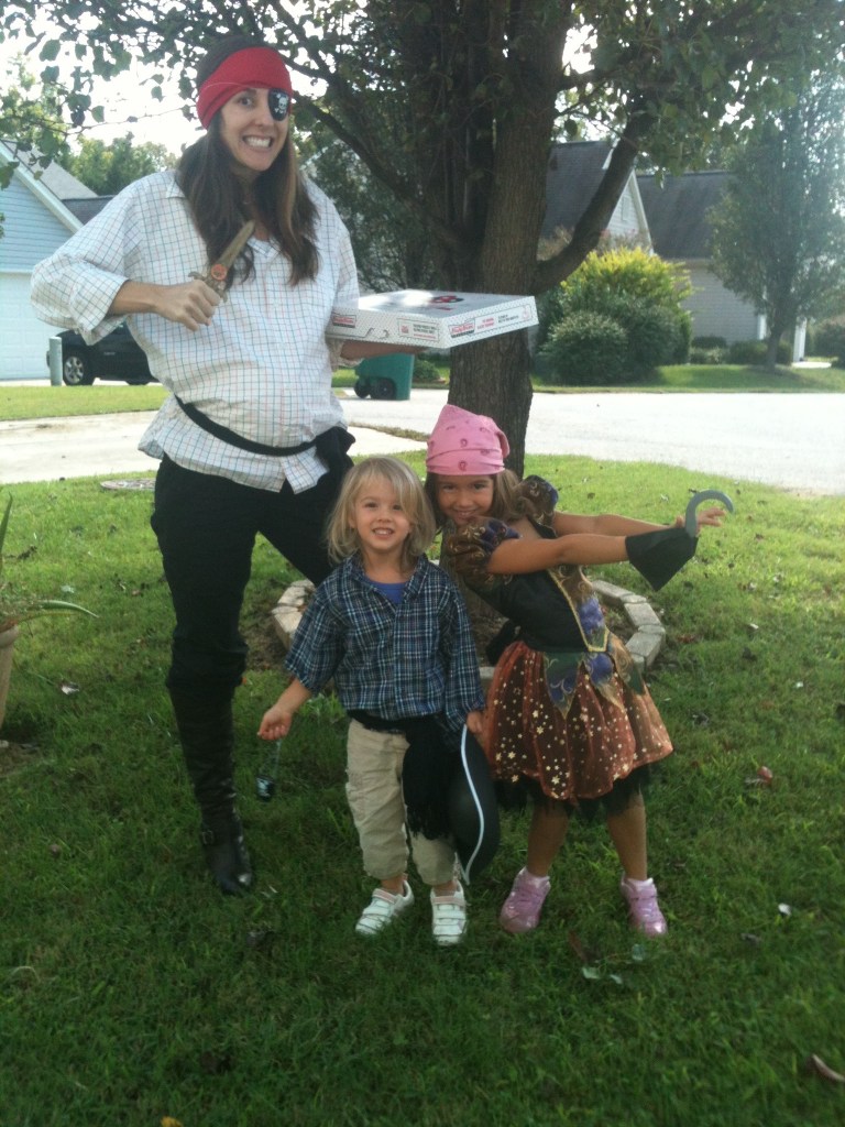 Pregnant Pirate Costume